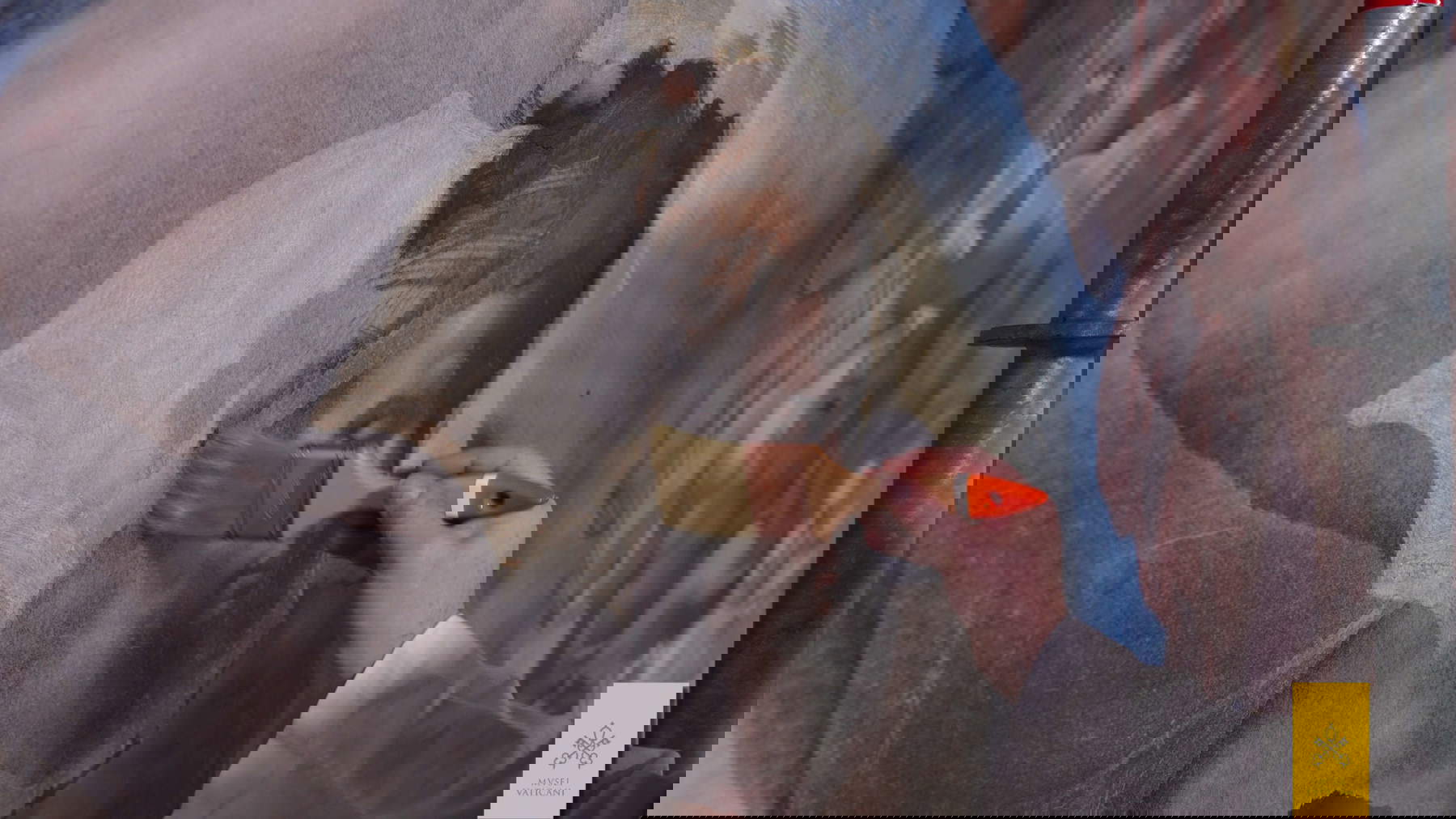 Chapelle Sixtine, Jugement dernier, détail du Christ pendant l'enlèvement des dépôts de surface. Copyright &copy; Gouvernorat SCV - Direction des musées. Tous droits réservés.