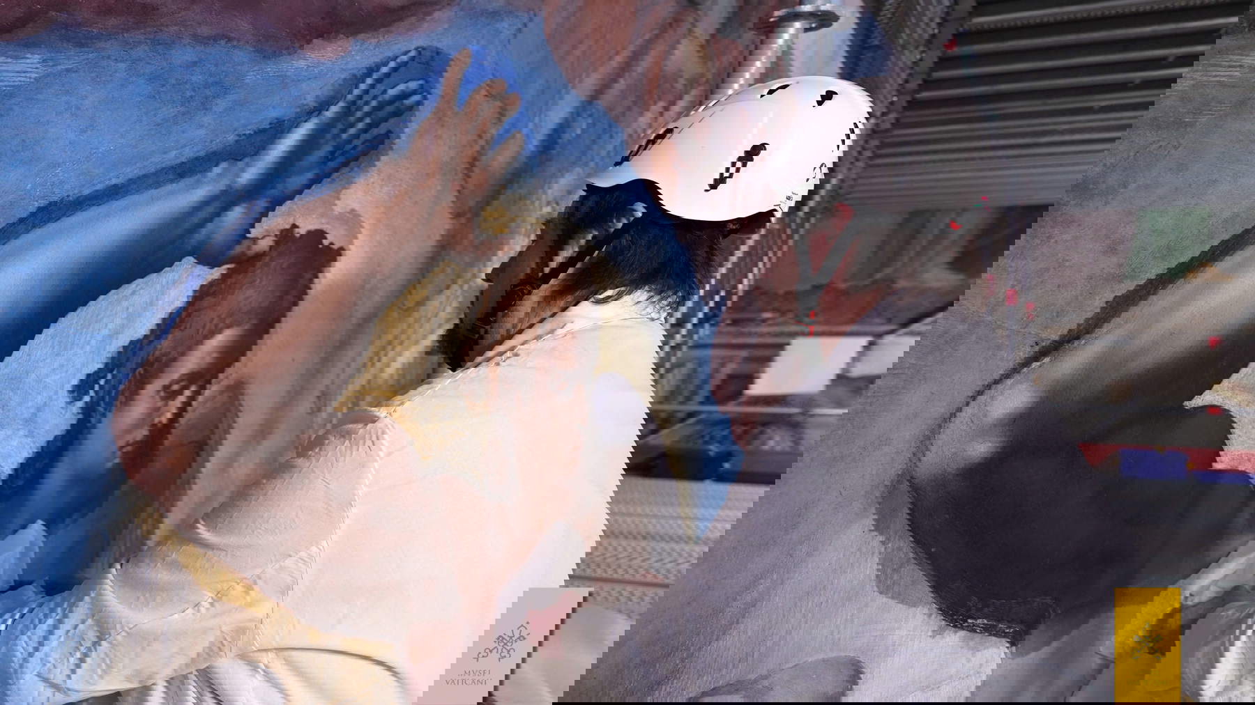 Chapelle Sixtine, Jugement dernier, détail du Christ pendant l'enlèvement des dépôts de surface. Copyright &copy; Gouvernorat SCV - Direction des musées. Tous droits réservés.