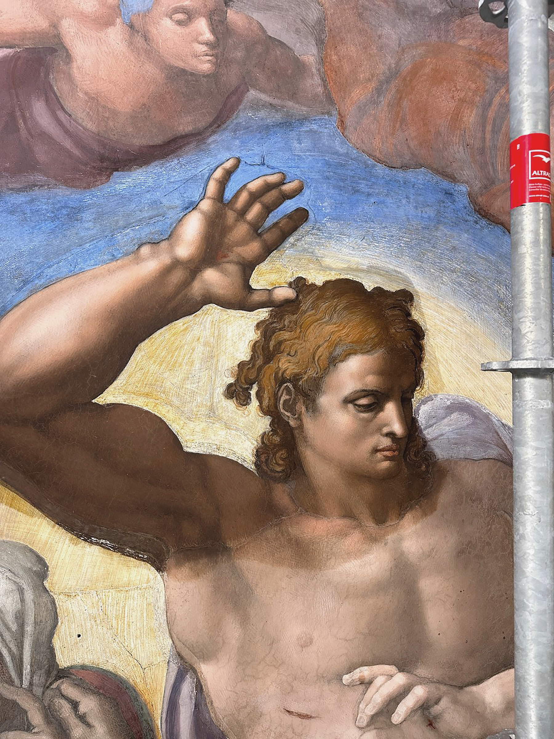 Chapelle Sixtine, Jugement dernier, détail du Christ pendant l'enlèvement des dépôts de surface. Copyright &copy; Gouvernorat SCV - Direction des musées. Tous droits réservés.