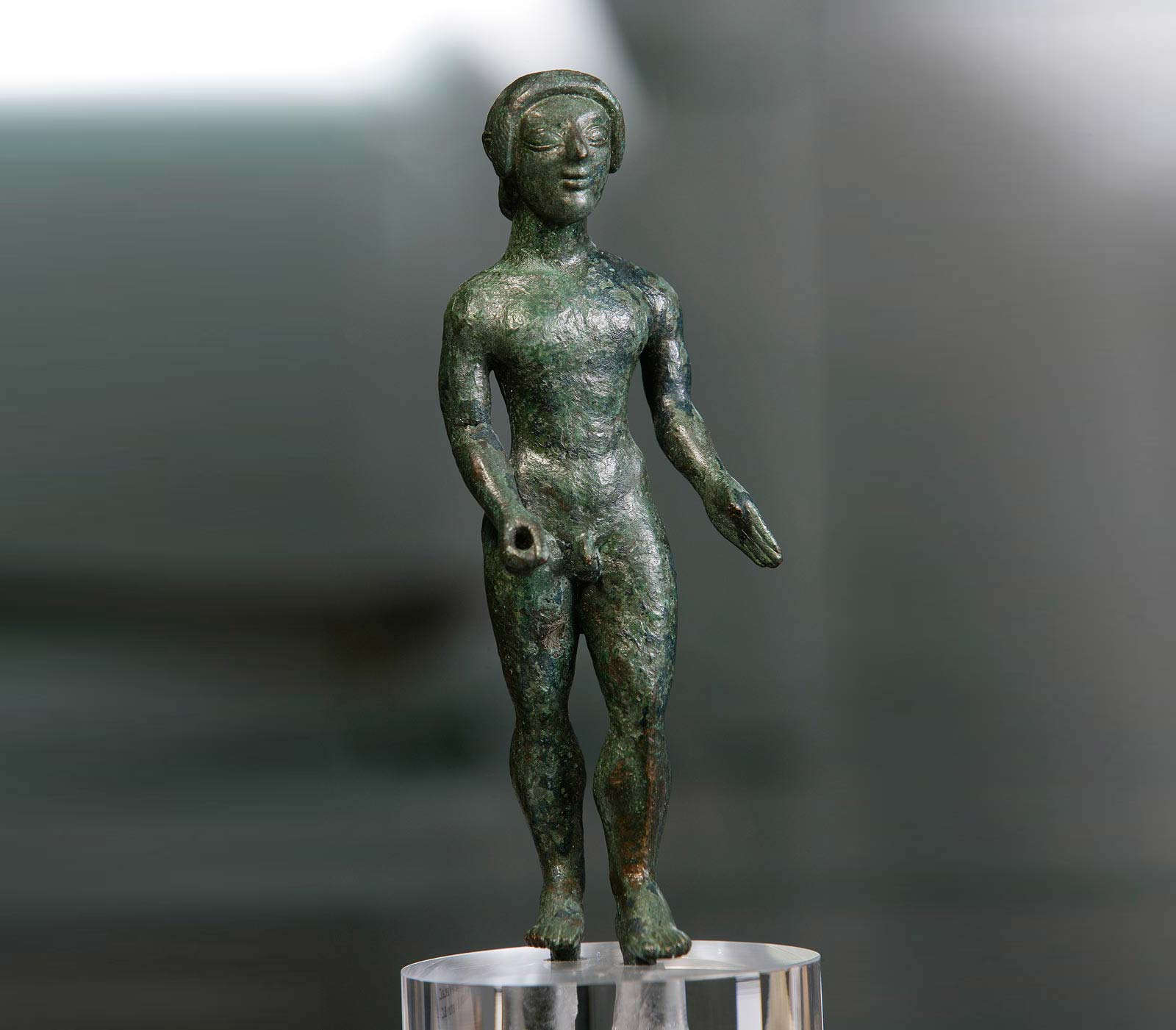 Etruscan art, Bronzetto di offerente (5th century B.C.; bronze; Castellina in Chianti, Museo Archeologico del Chianti)