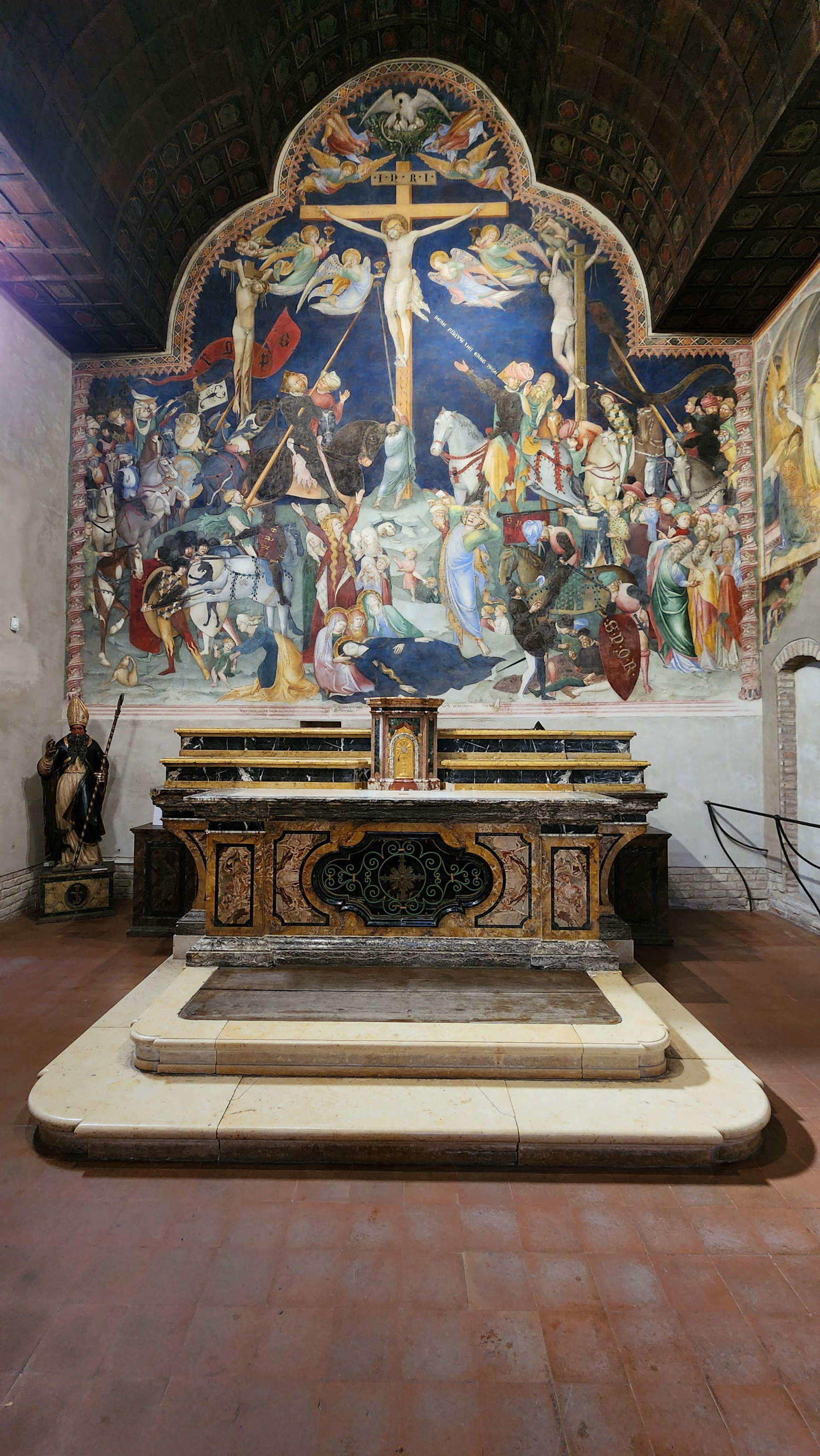 Gli affreschi di Lorenzo e Jacopo Salimbeni nell'Oratorio di San Giovanni Battista a Urbino. Foto: Federico Giannini