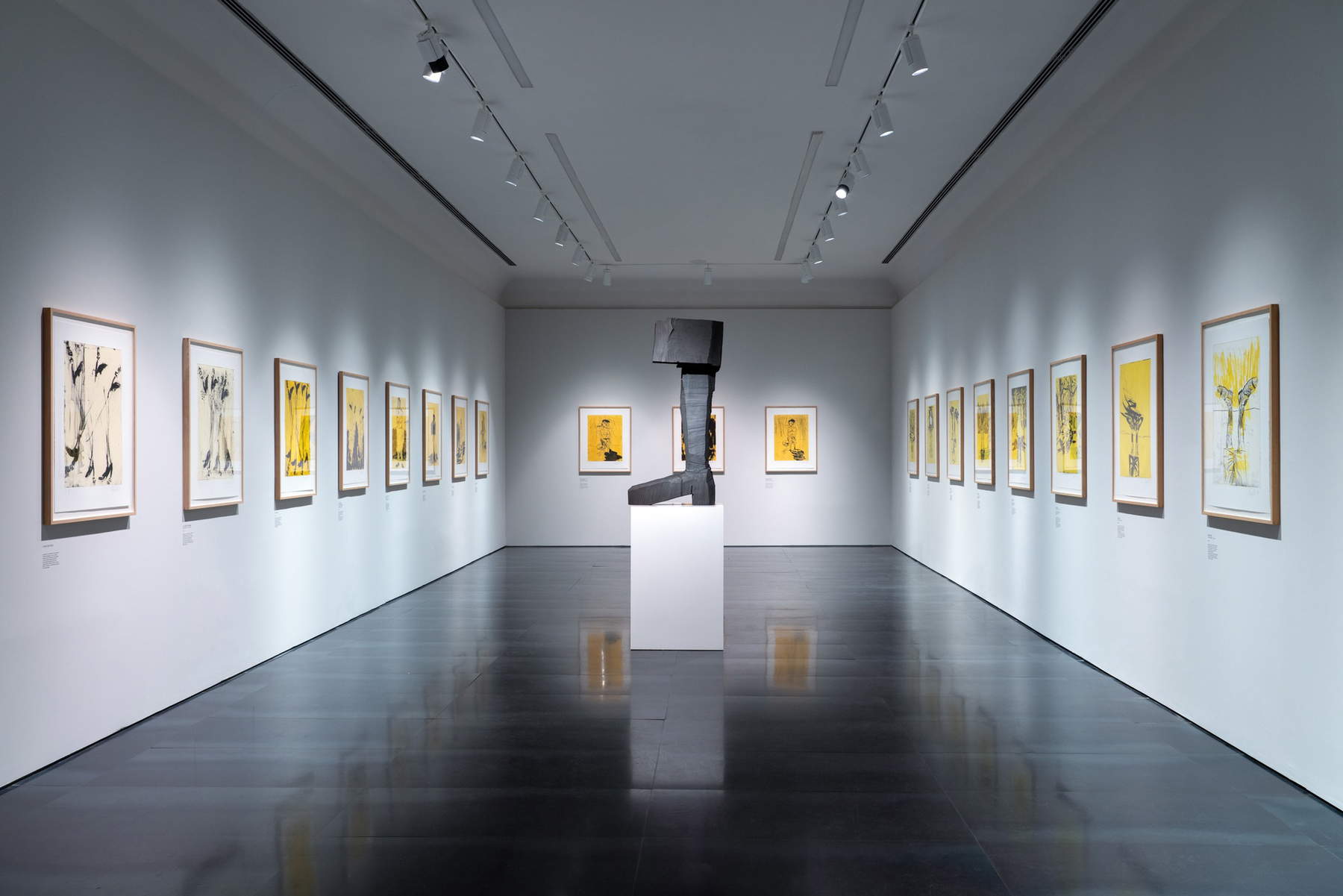 Montage de l'exposition Baselitz. Avanti. Photo : Elisa Norcini / Museo Novecento