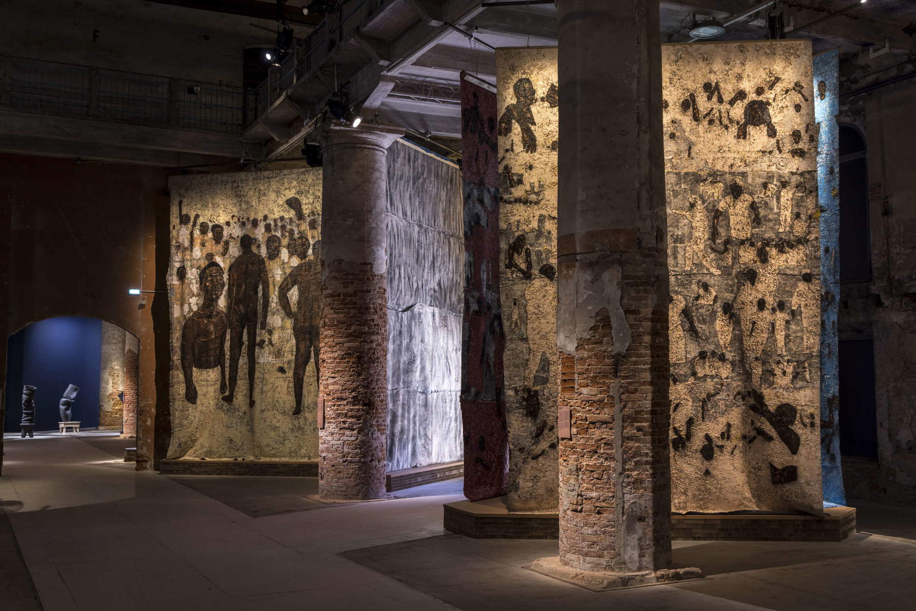 Biennale de Venise 2026, exposition internationale In minor keys, organisée par Koyo Kouoh. Installation. Photo : Marco Zorzanello