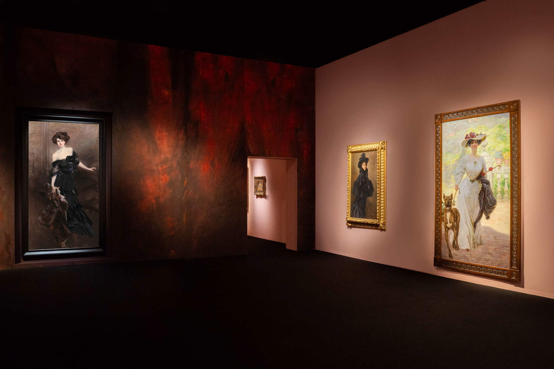 Montaje de la exposición Giovanni Boldini. La seducción de la pintura
