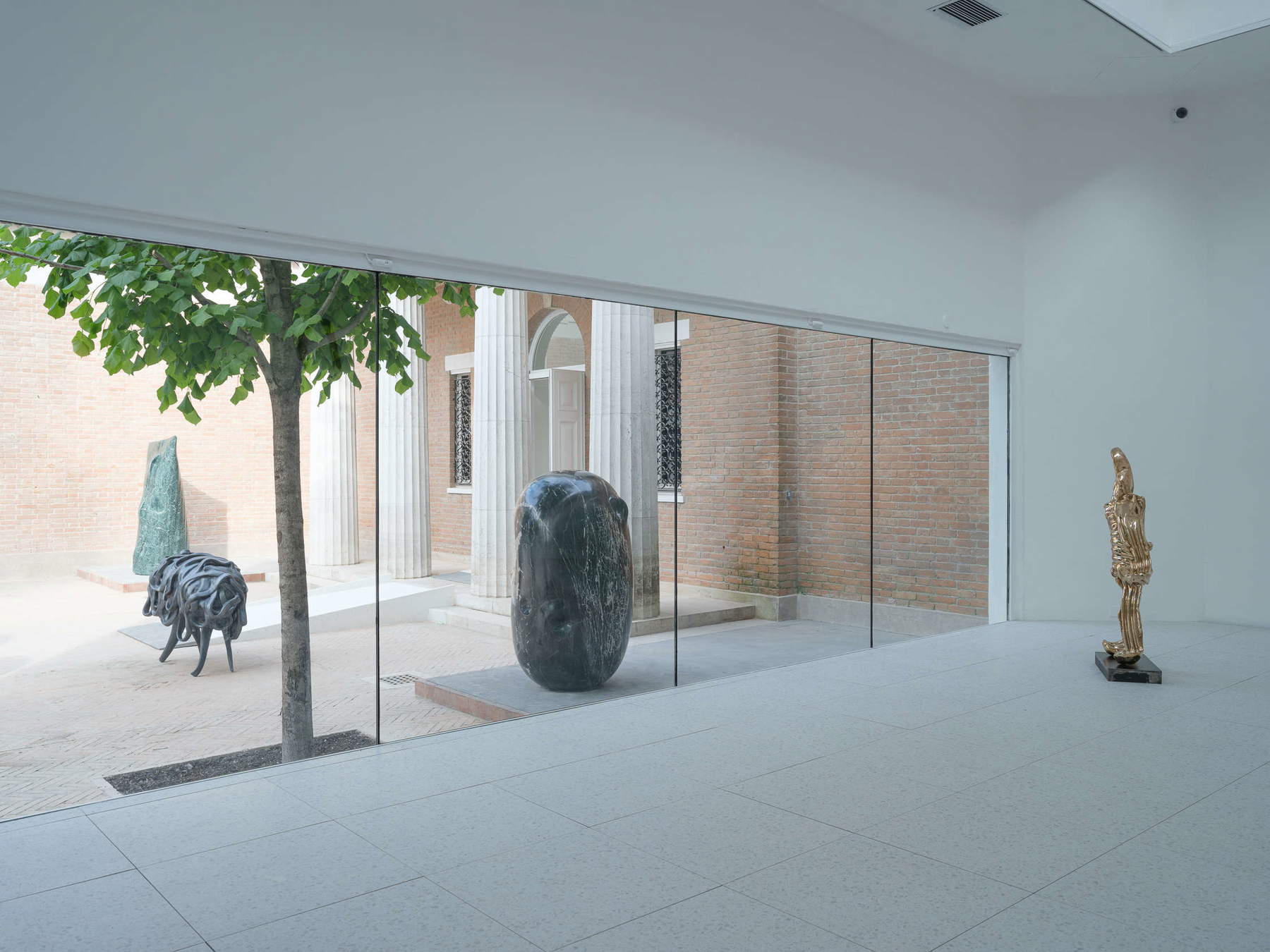 Padiglione degli USA. Foto: Andrea Avezz&ugrave; / Biennale di Venezia