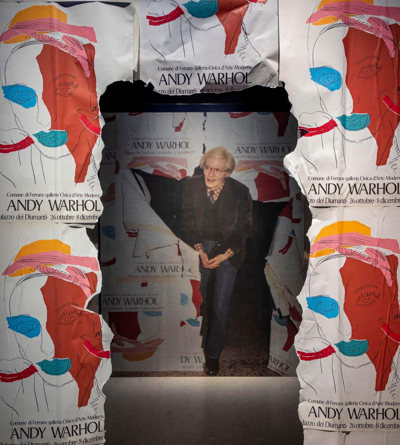 Montaje de la exposición Andy Warhol. Damas y caballeros. Foto: Palazzo dei Diamanti