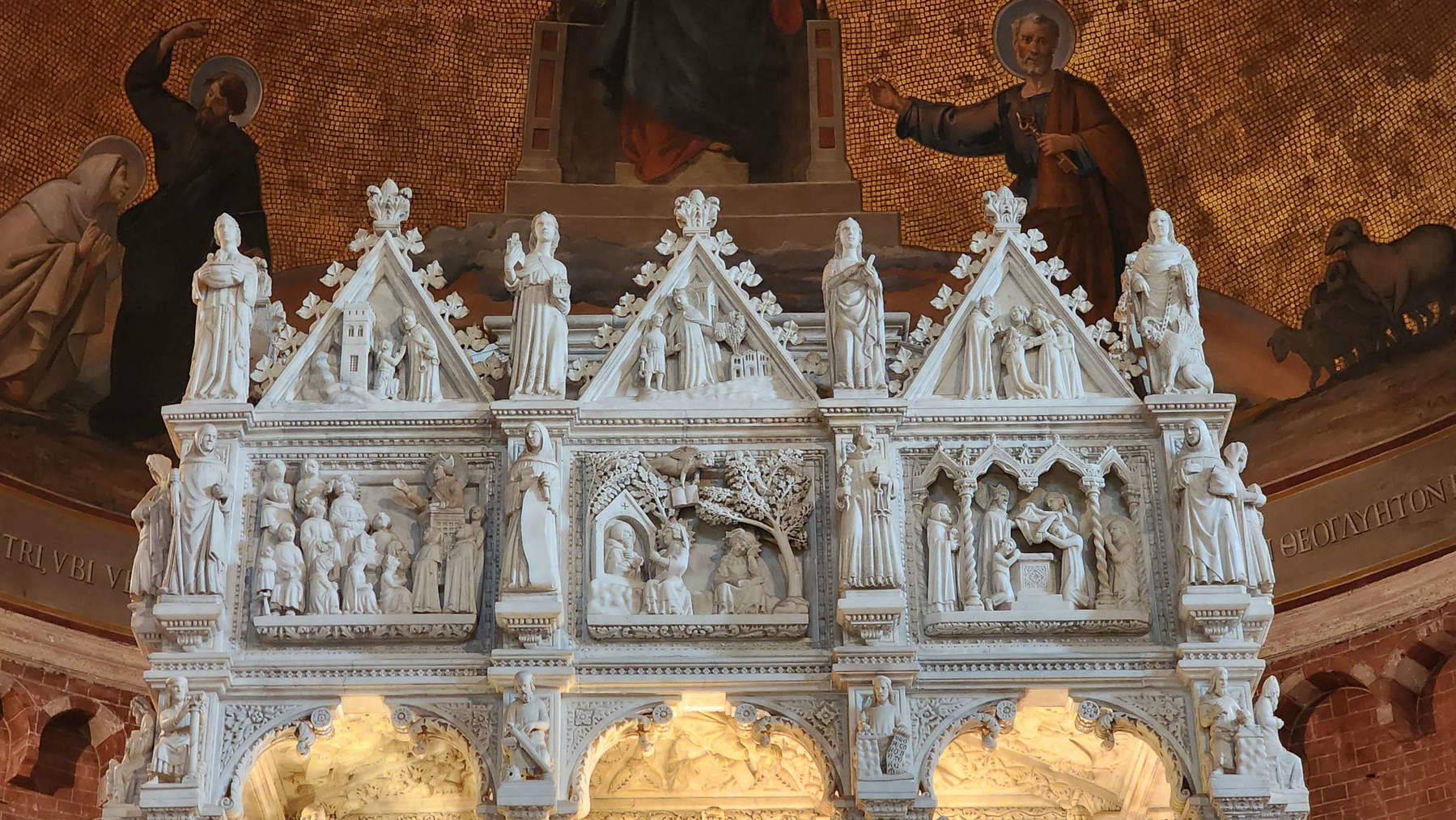 Pavia, Arca di Sant'Agostino. Foto: Finestre sull'Arte