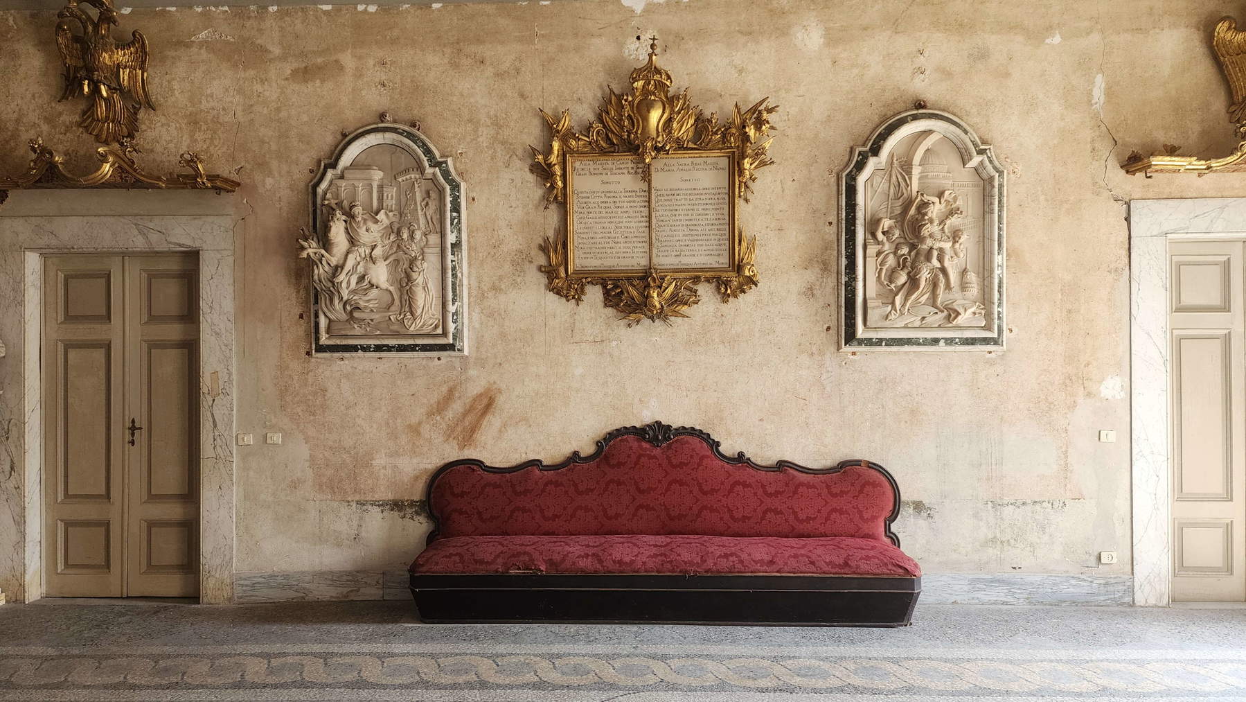 Salone di rappresentanza, Palazzo Staffetti Del Medico Sarteschi. Foto: Federico Giannini