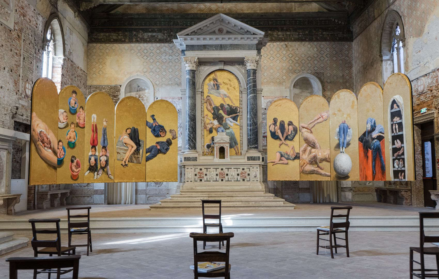 Yu Hong: Another One Bites the Dust, Chiesetta della Misericordia, Venedig, 2024. Foto: Umberto Santoro