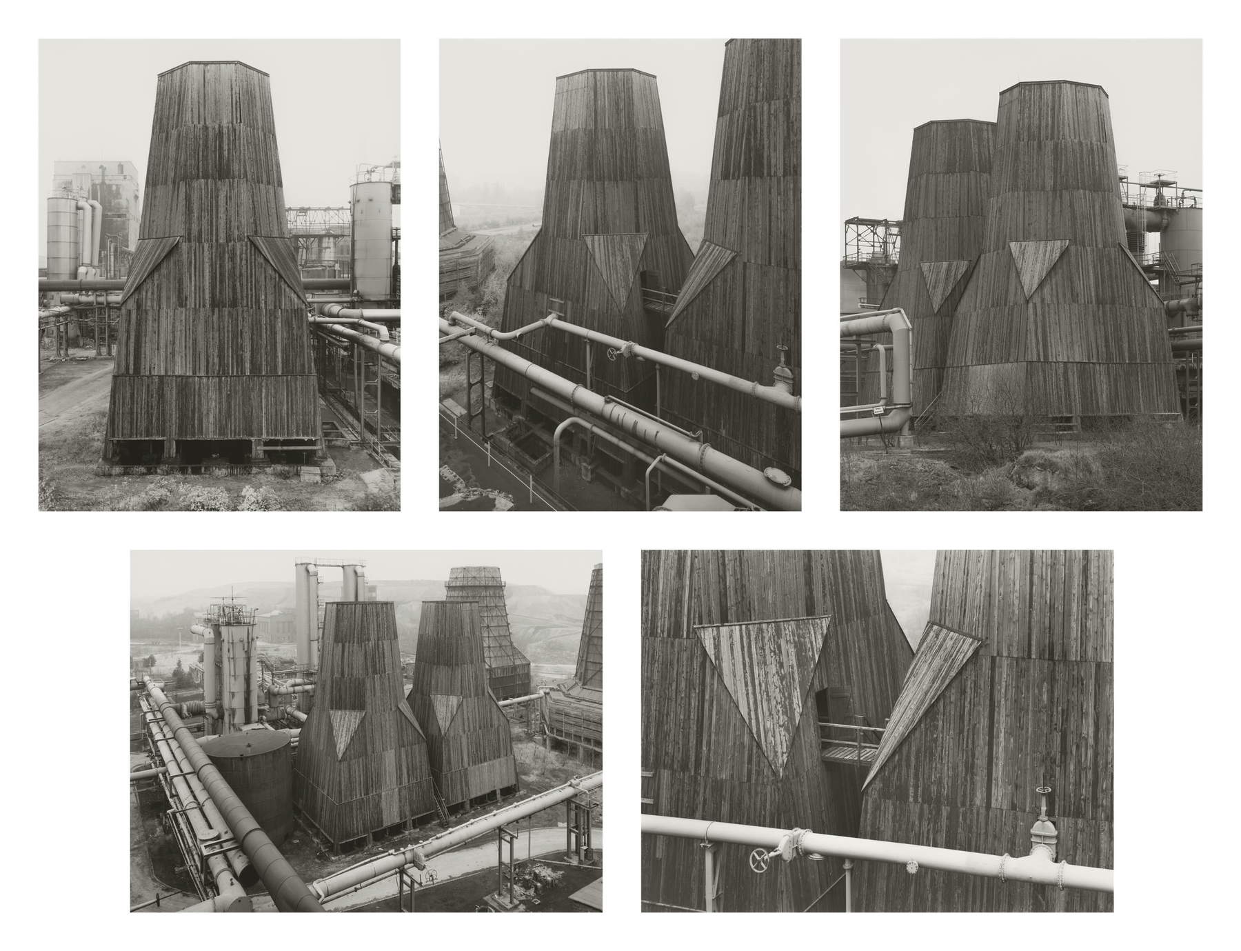 Bernd &amp; Hilla Becher, Kühltürme (1985; Silbergelatineabzug) &copy; Nachlass Bernd &amp; Hilla Becher, vertreten durch Max Becher. Mit freundlicher Genehmigung der Photographischen Sammlung/SK Stiftung Kultur &ndash; Bernd &amp; Hilla Becher Archiv, Köln