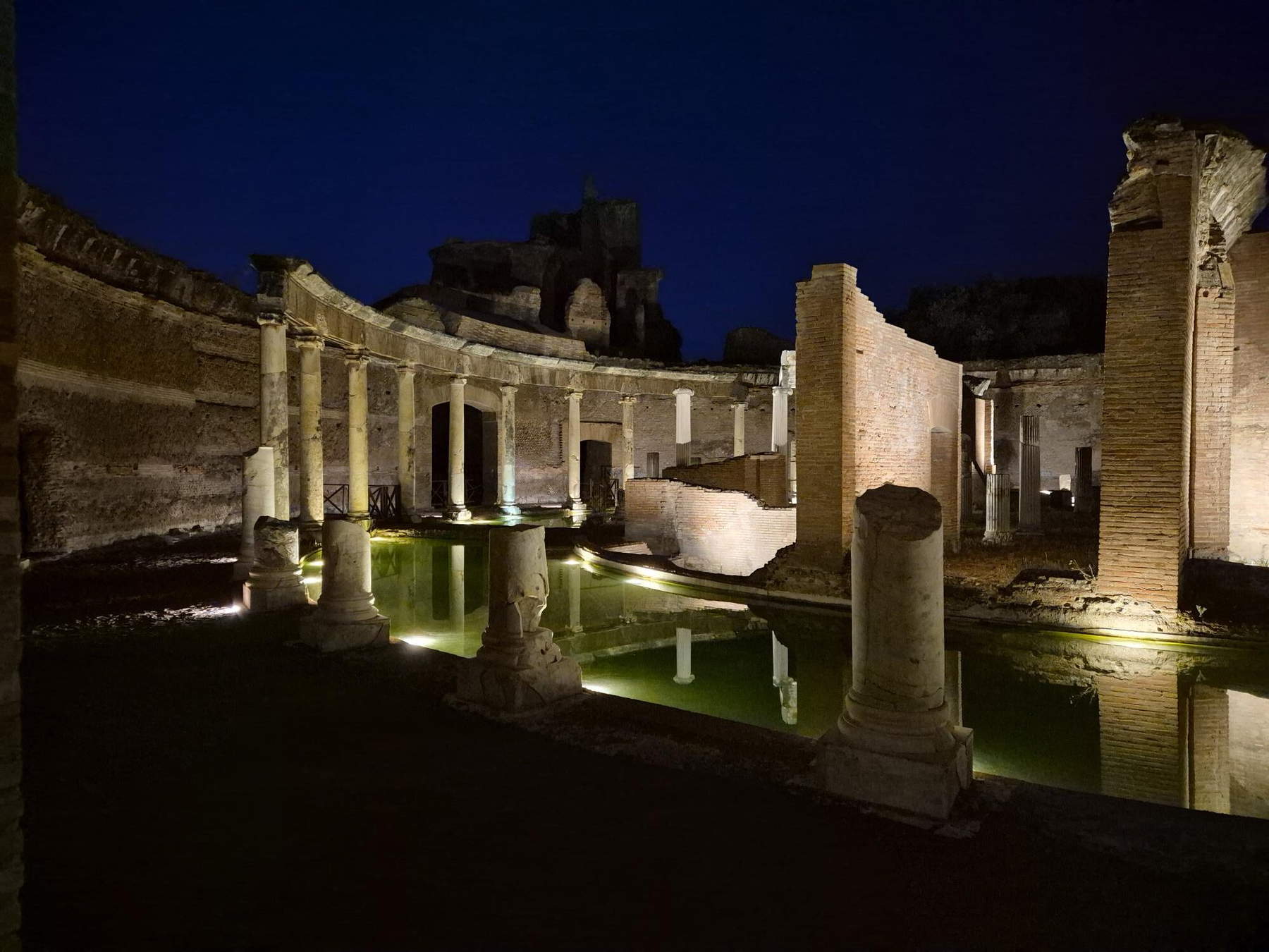 Villa Adriana at night. Photo: Ministry of Culture / Villae of Tivoli