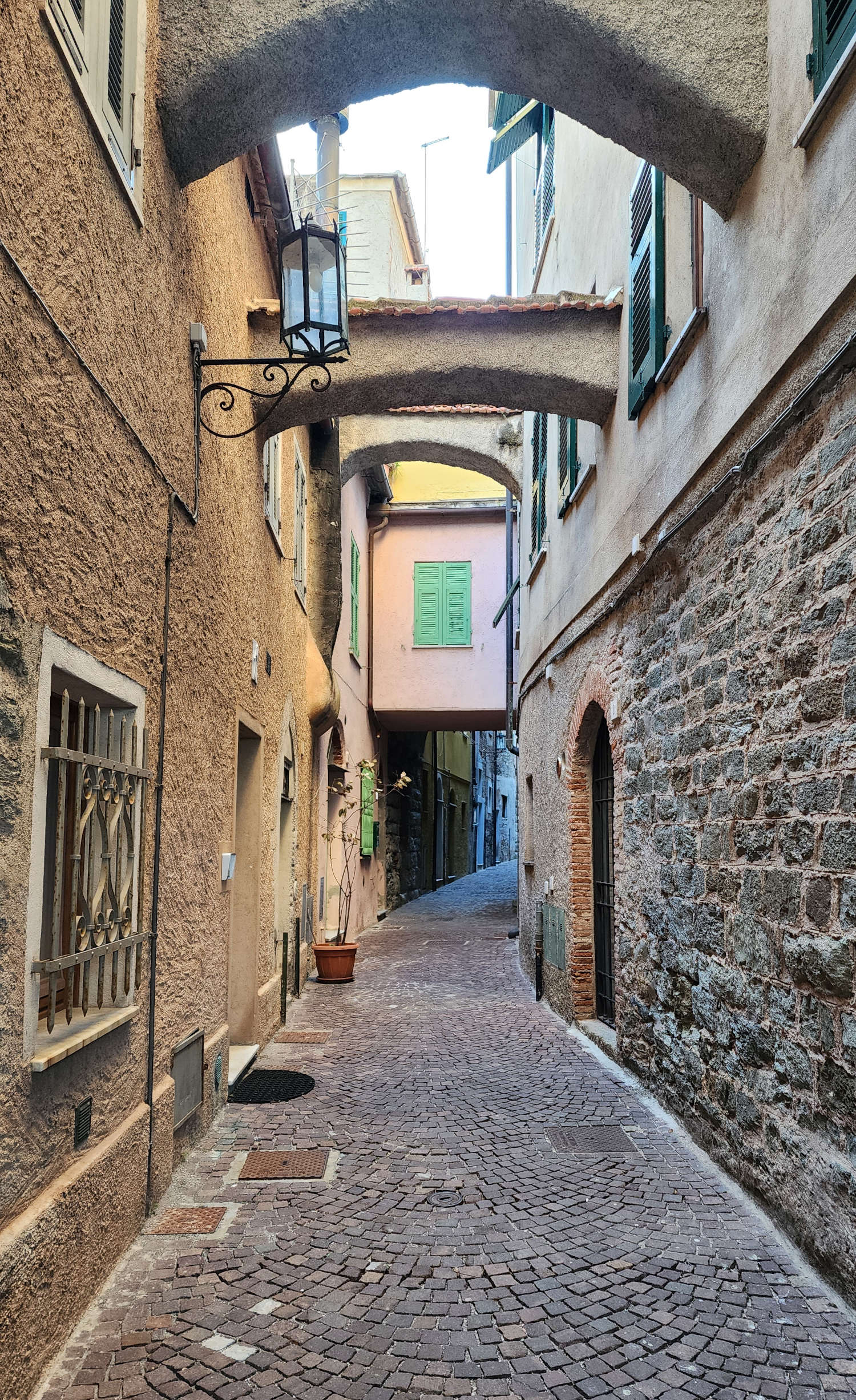 The Alleys of Noli