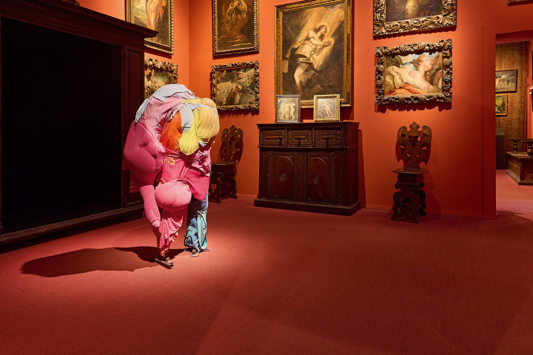 Exhibition installations from “Erwin Wurm: Dreamers.” Photo: Markus Gradwohl