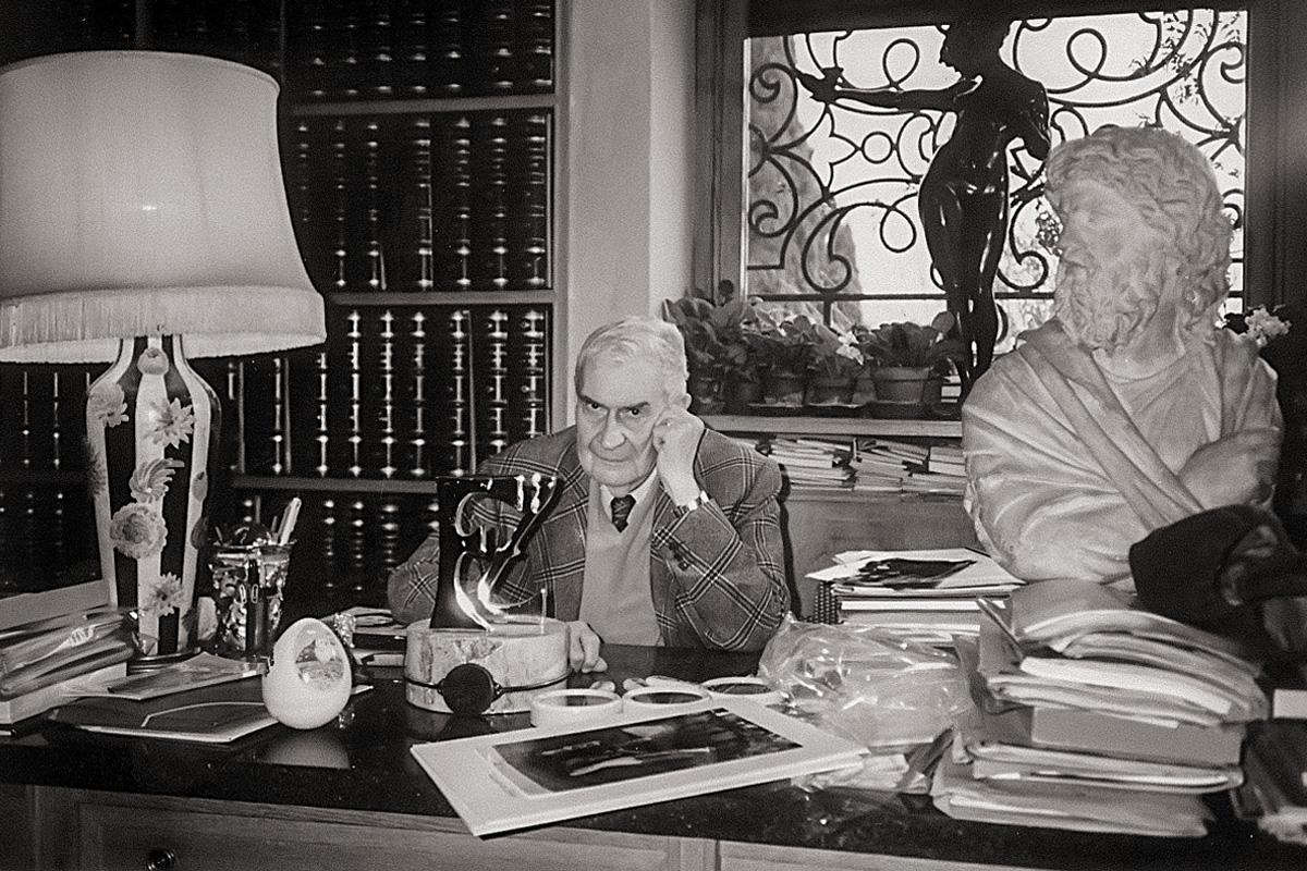 Federico Zeri in seinem Atelier in Mentana