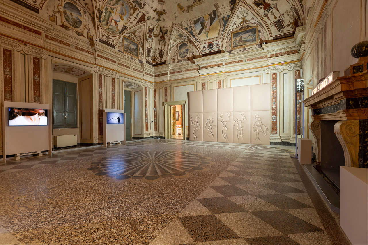 «Travaglio d&rsquo;Amore», Palazzo della Corgna, 2023. Foto: Dario Pichini, por cortesía de ERA