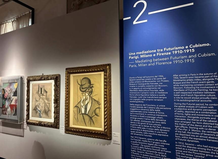Ausstellungsgestaltung der Ausstellung „Gino Severini. Modernität als Dialog“. Foto: MAEC Cortona