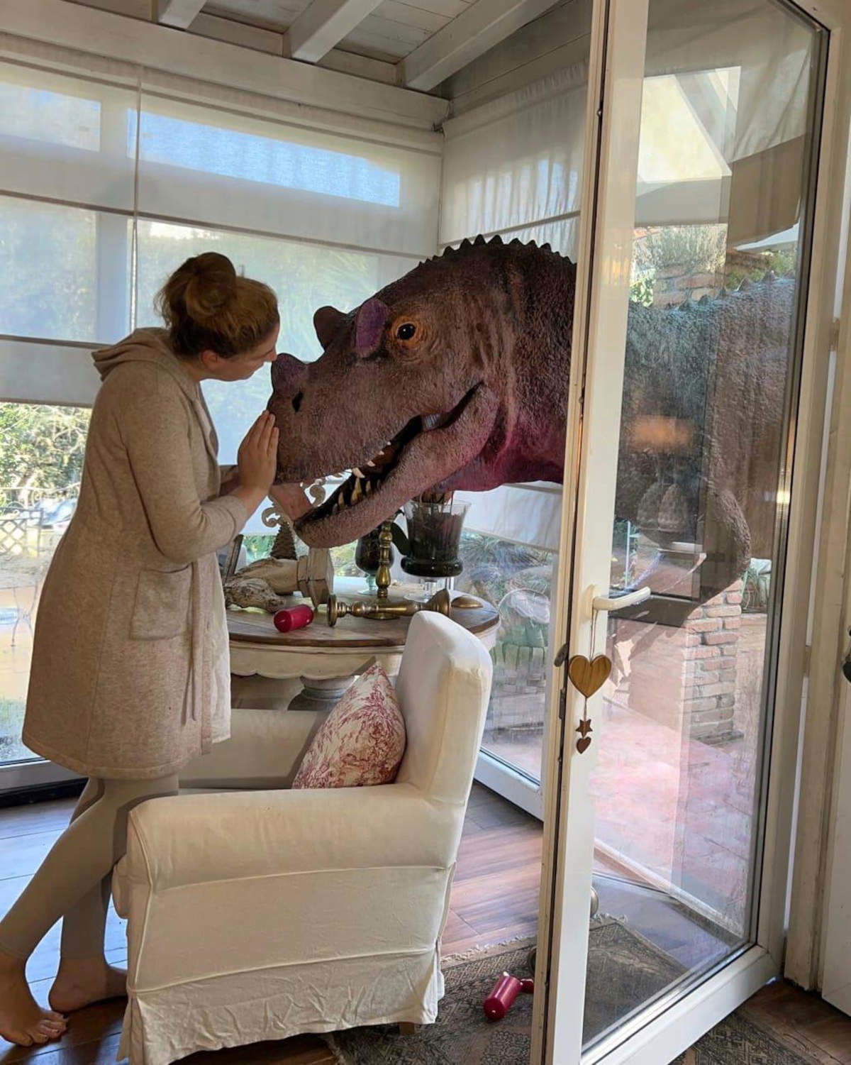 Mariaelena Mariotti, @motherofthedinosaurs