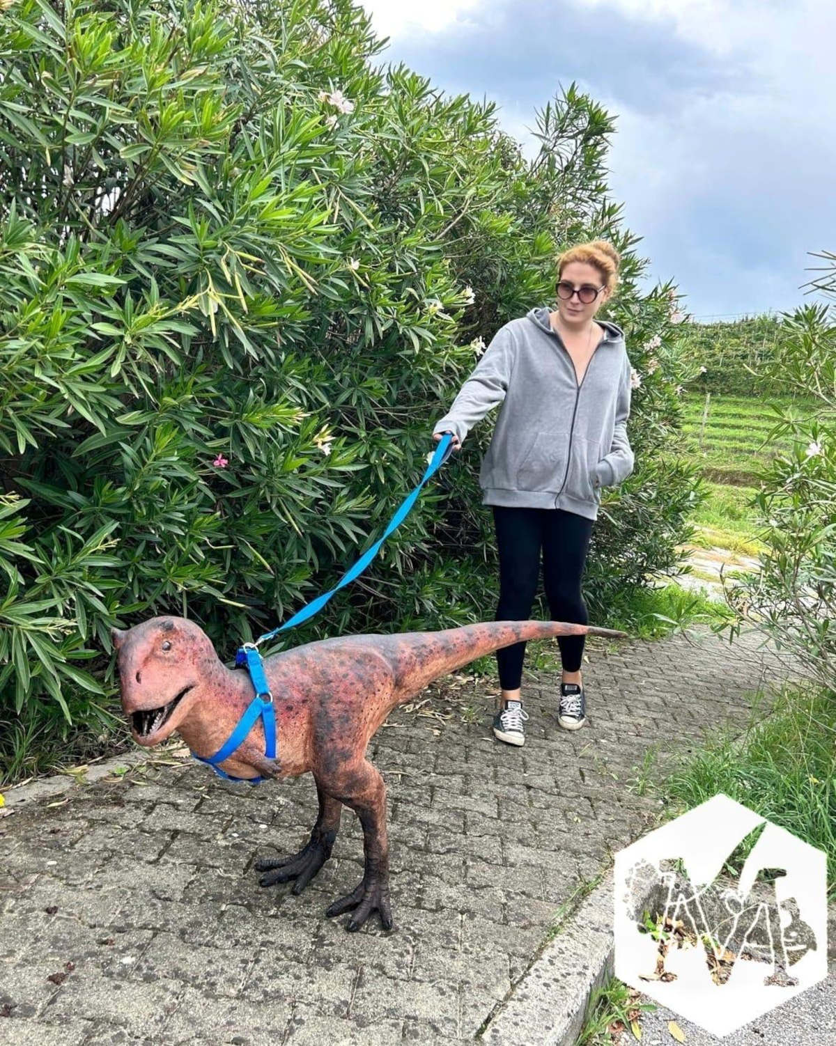 Mariaelena Mariotti, @motherofthedinosaurs