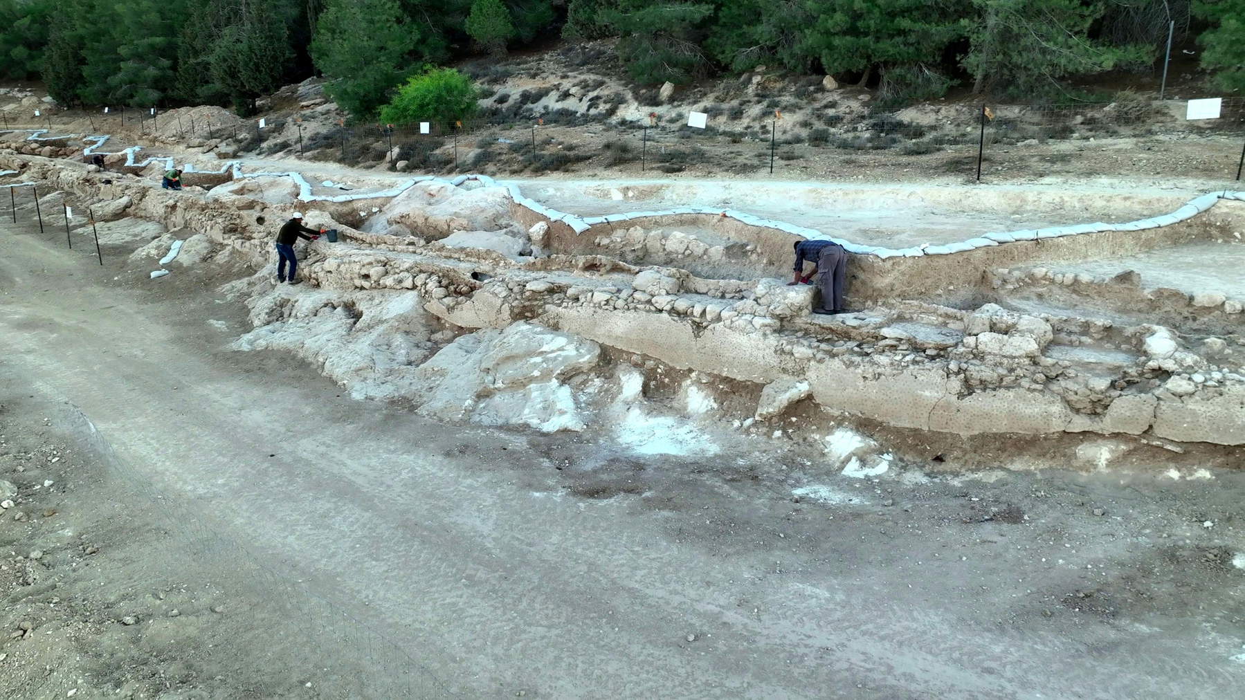 L'acquedotto inferiore di Gerusalemme, attribuito al periodo asmoneo, cos&igrave; come &egrave; emerso dagli scavi. Foto: Emil Aladjem, Autorit&agrave; israeliana per i beni culturali