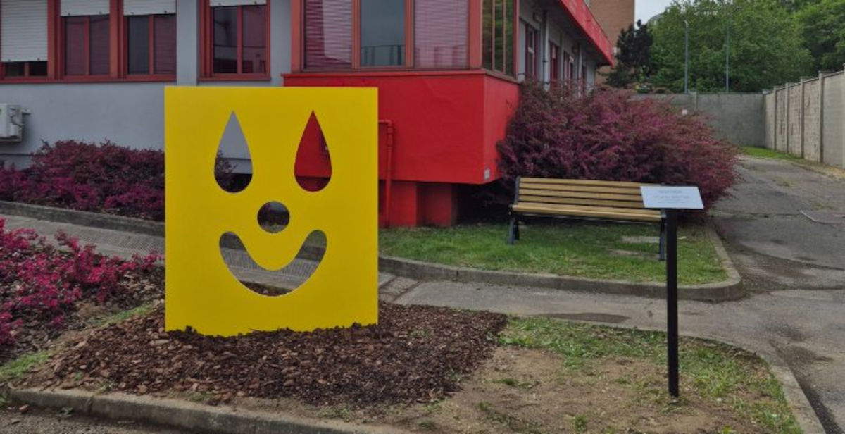 Milan, ACE donates Albert Pinya's work dedicated to Munari to Cittadella Archivi