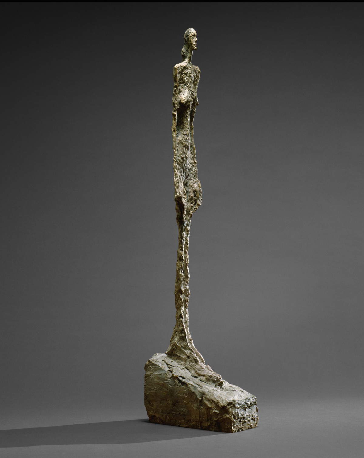 Alberto Giacometti, Femme de Venise II (1956, bronze peint, 121,6 x 33,7 x 15,2 cm), Collection Jacques et Natasha Gelman, 1998 &copy; 2026 Artists Rights Society (ARS), New York