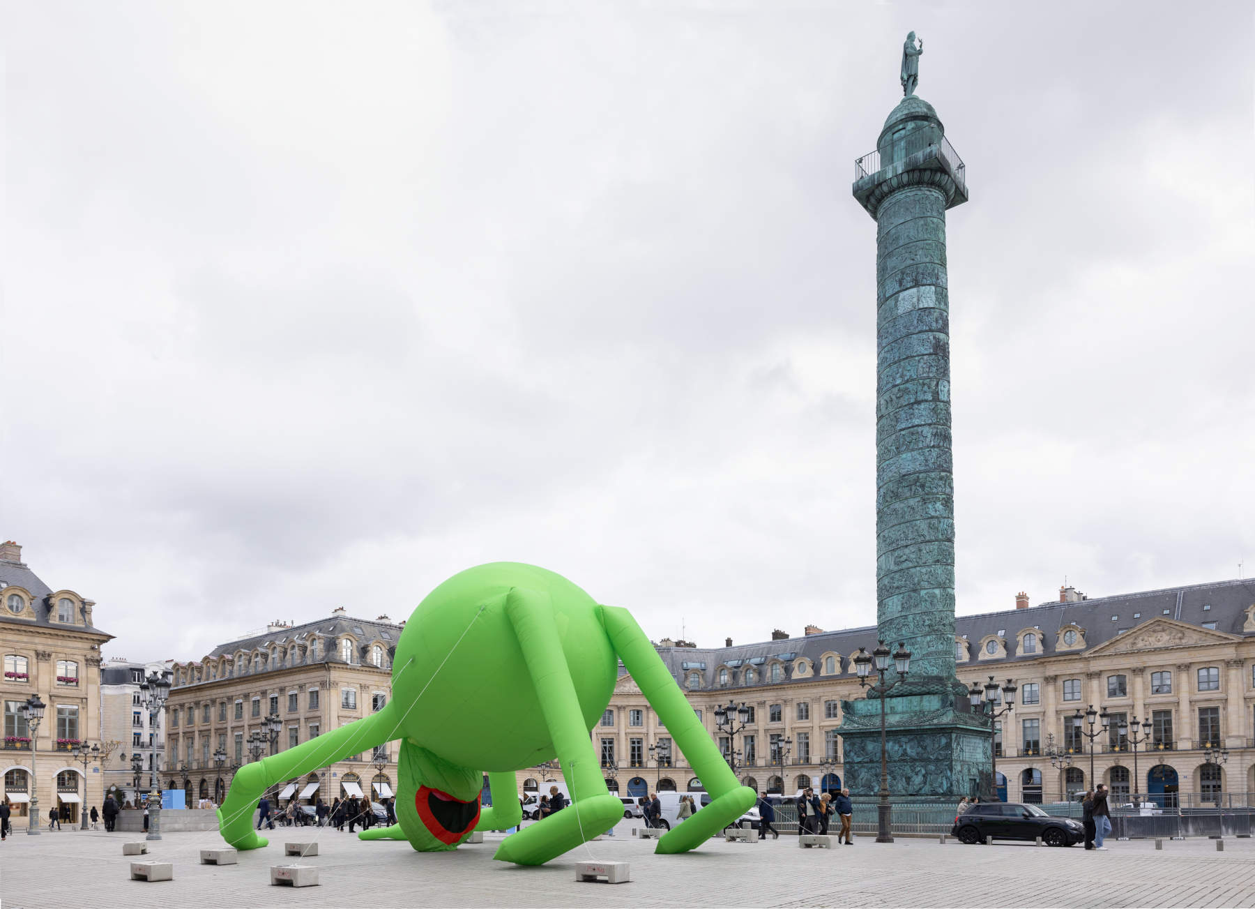 View of the installation, Kermit the Frog, Even (2025; Paris, Place Vend&ocirc;me). Photo: Courtesy of Alex Da Corte studio