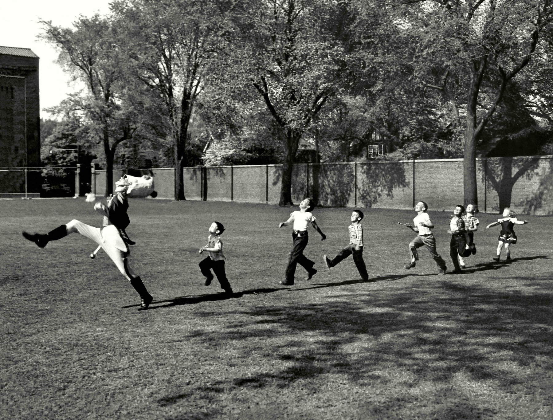 Alfred Eisenstaedt, Universität von Michigan (Ann Arbor, Michigan, 1951) &copy; Alfred Eisenstaedt / The LIFE Picture Collection / Shutterstock