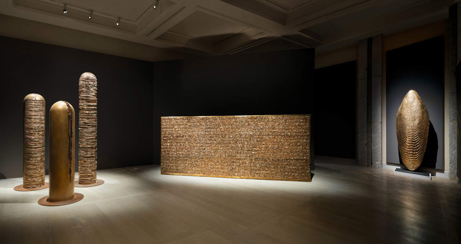 Arnaldo Pomodoro. A Life, Gallerie d'Italia - Milan, Intesa Sanpaolo Museum, 2026. Photo: Agostino Osio - Alto Piano Studio. Courtesy of Arnaldo Pomodoro Foundation and Intesa Sanpaolo.