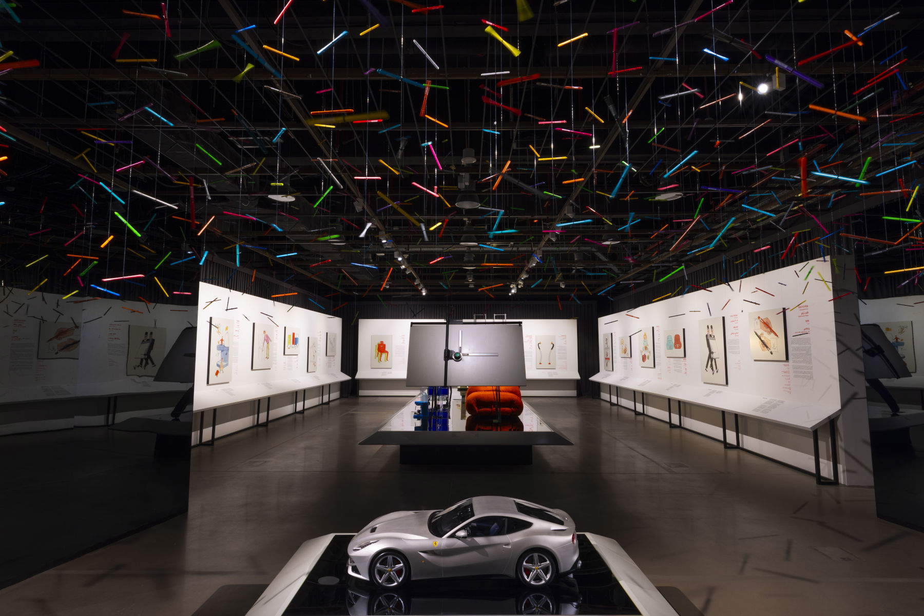 Allestimento della mostra 1 to a Million Italian Design Stories. Foto: &copy; National Museum &ndash; Sultanate of Oman