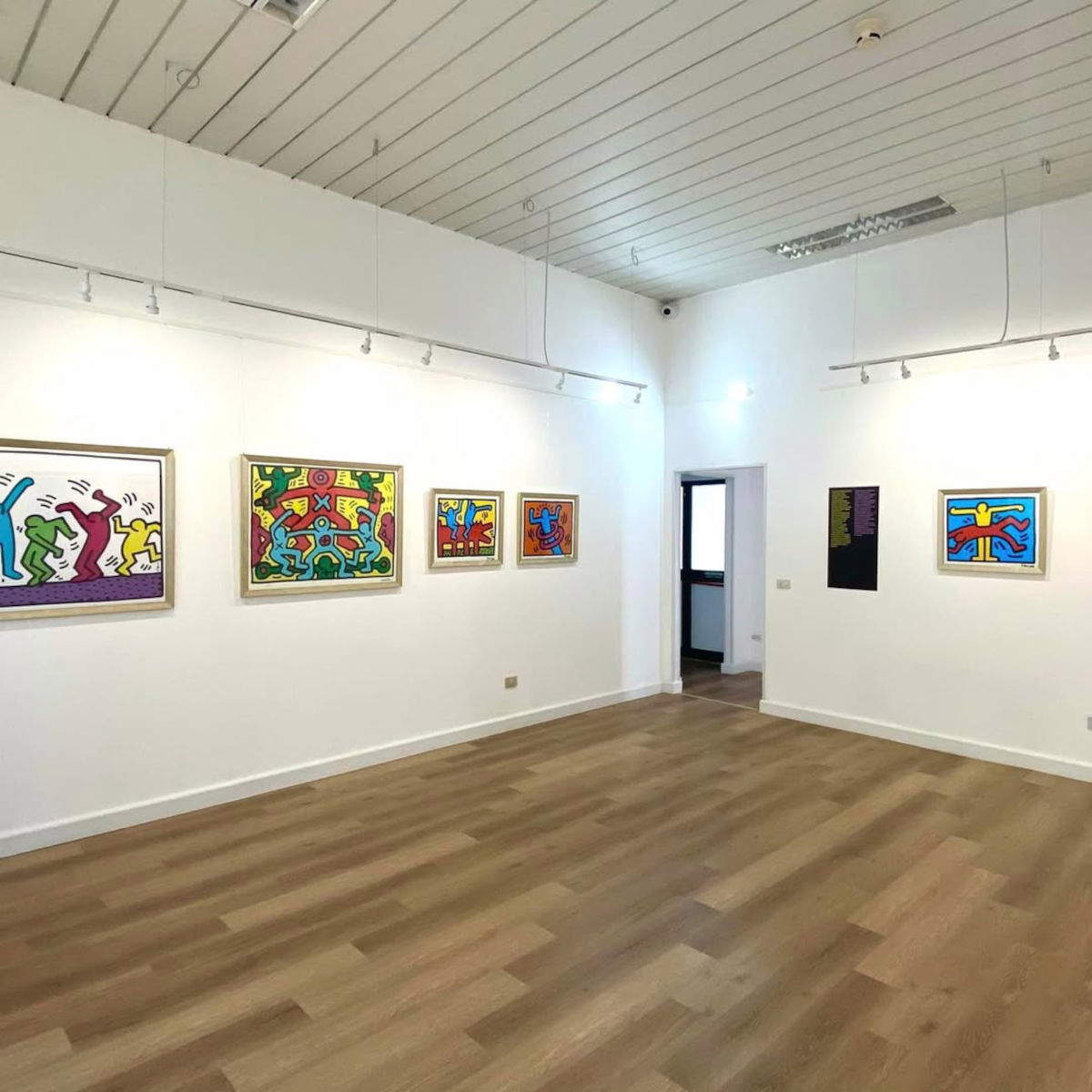 Allestimento della mostra  Pop to Street Art: Influences presso l&rsquo;Accademia di Belle Arti di Reggio Calabria. Foto: Profilo ig dell&rsquo;Accademia di Belle Arti di Reggio Calabria