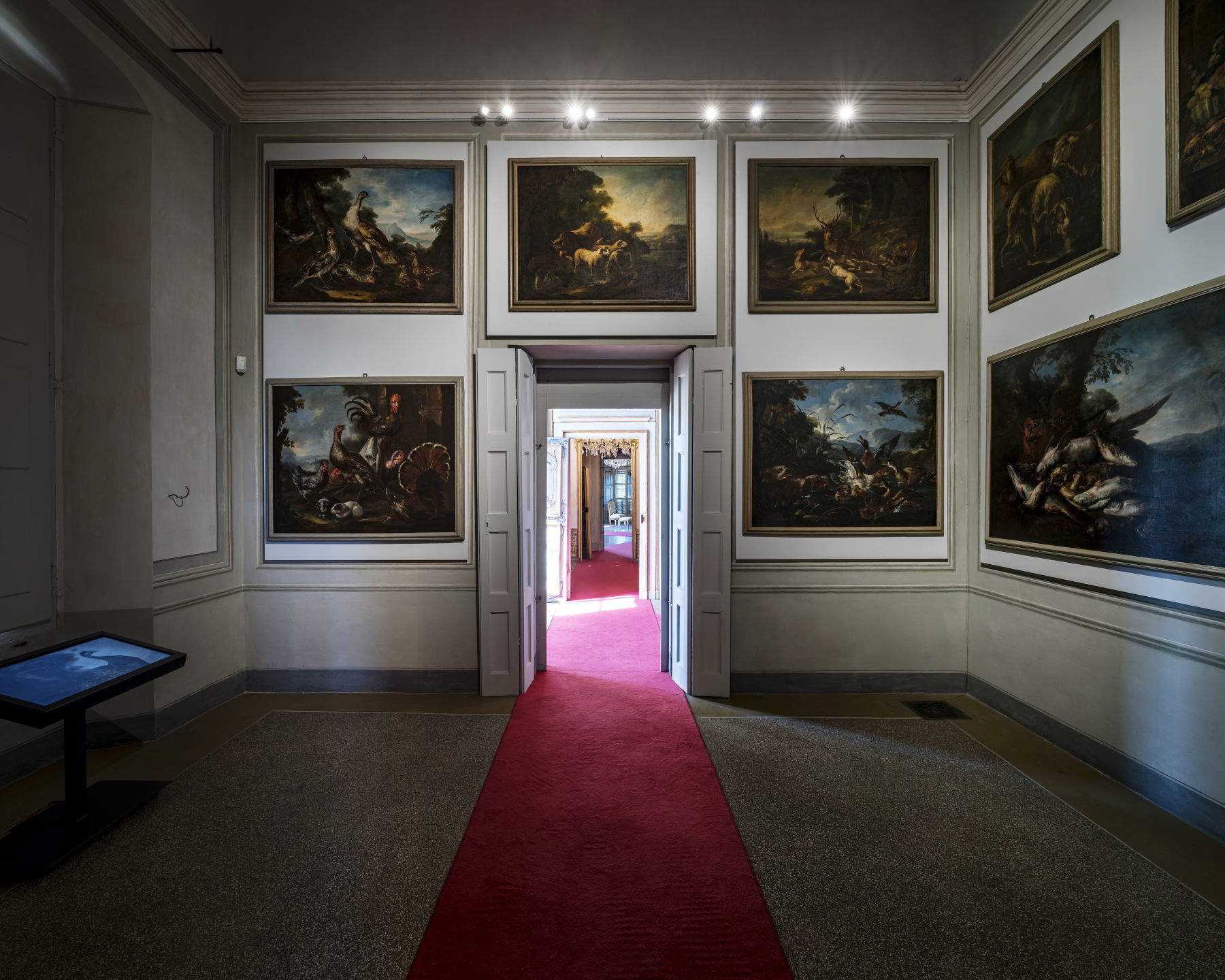Installationsansicht von Sala Crivelli. Foto: Mariano Dallago