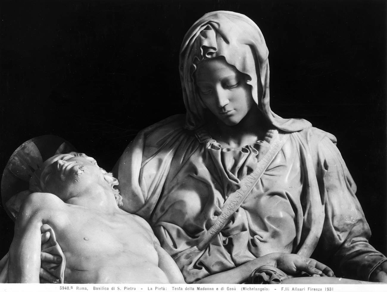 Fratelli Alinari, Michelangelo Buonarroti, Pieta (1497-1499), Petersdom, Rom (1931; Kunstdruck nach digitaler Reproduktion eines Silbergelatine-Salznegativs auf Glas; Florenz, Alinari-Archiv)