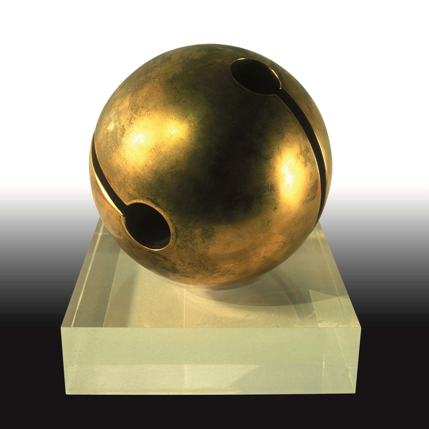 Arnaldo Pomodoro, „Rotante Massimo“ (1968; Ancona, Staatliches Taktiles Museum „Omero“)