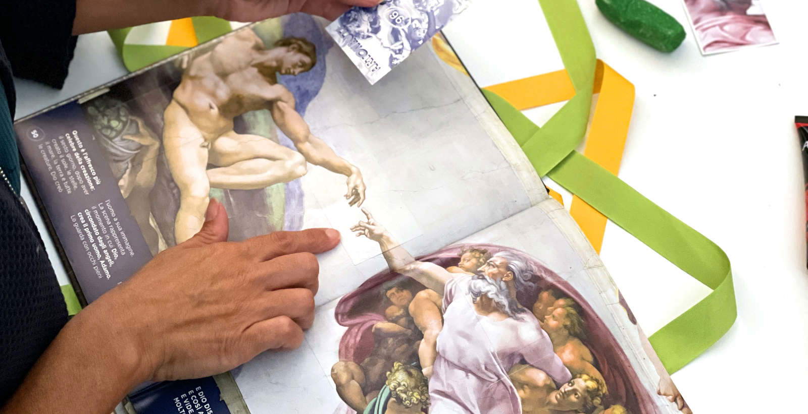 La Capilla Sixtina se convierte en un álbum de cromos: llega la séptima colección de Artonauti