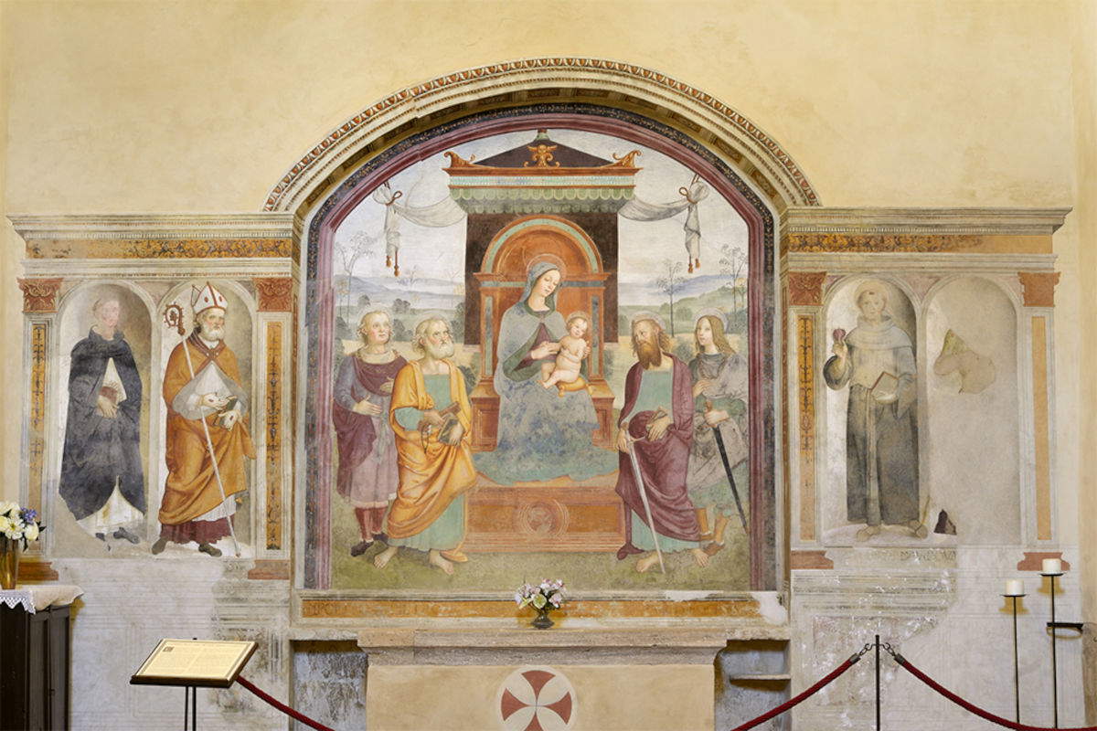 Das Heilige Gespräch im Inneren der Pfarrkirche
