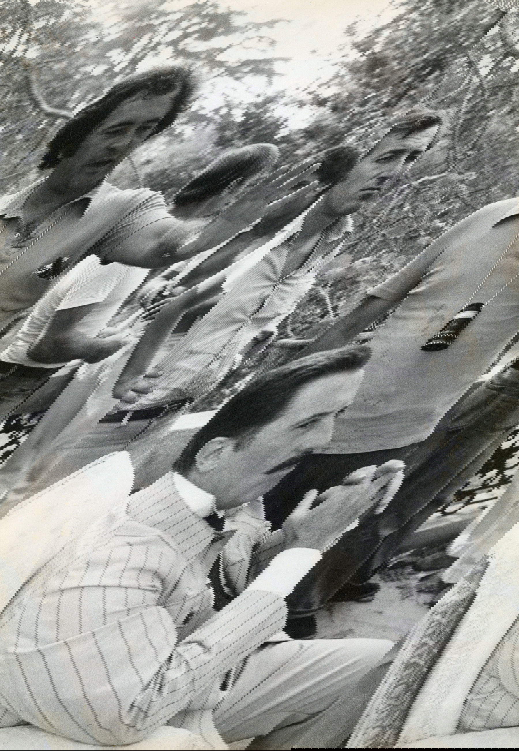 Bernardo Bertolucci am Set des Films Novecento mit Romolo Valli, der Giovanni Berlinghieri spielt (1976) &copy; Bernardo Bertolucci Foundation