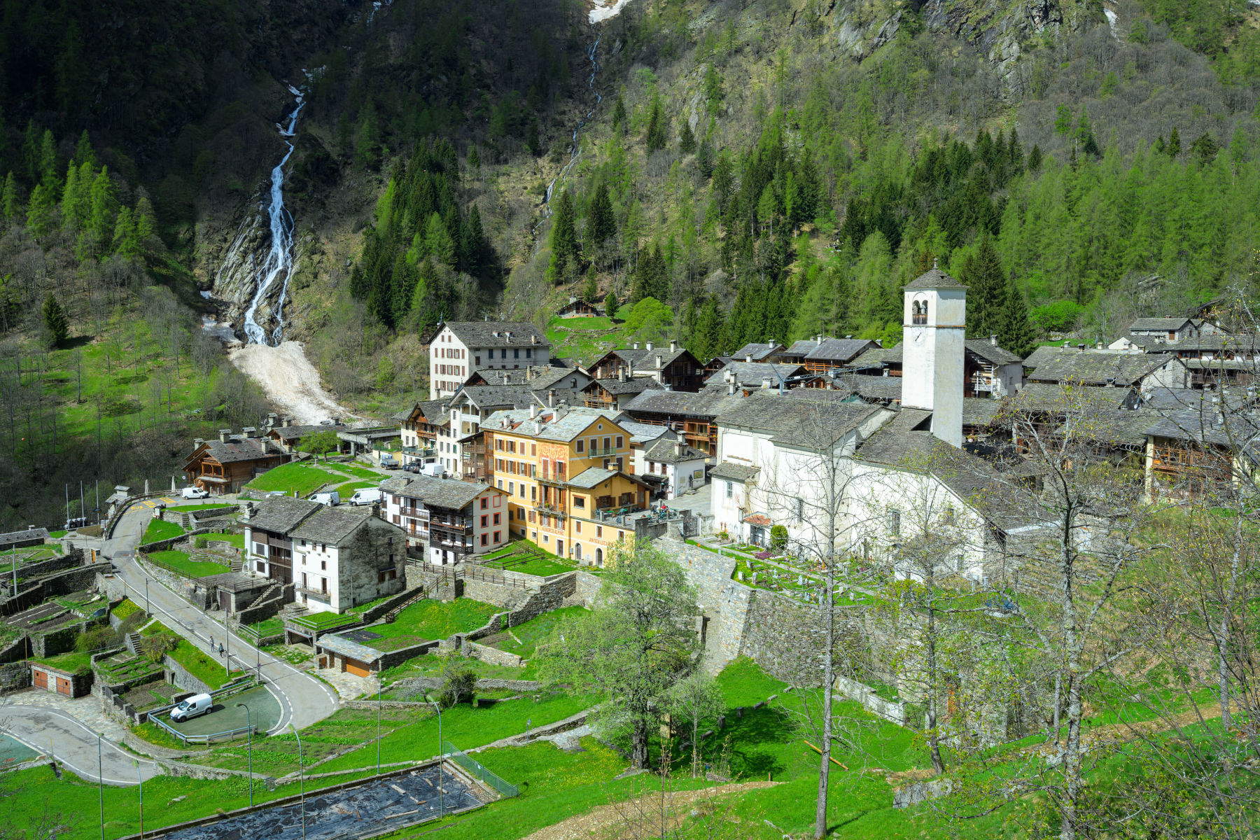 Il borgo di Rima. Foto: Archivio ATL Terre dell'Alto Piemonte