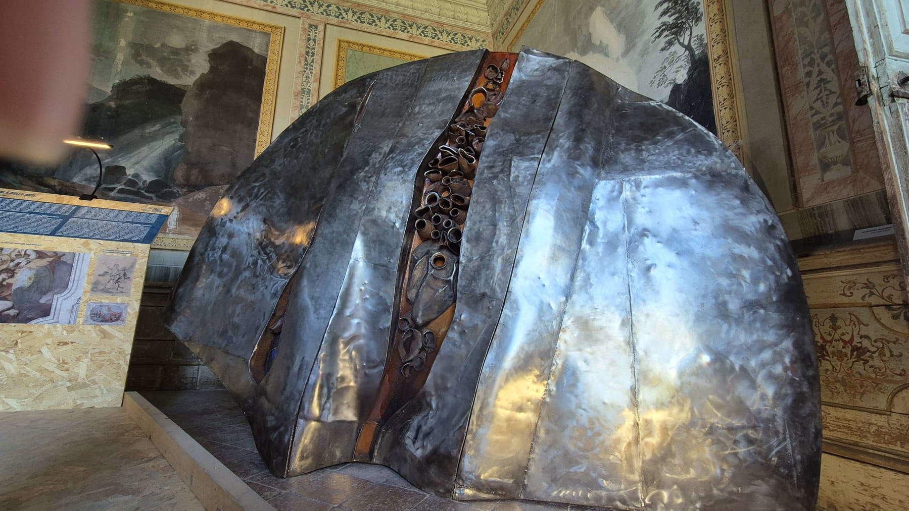 Allestimenti della mostra Racconti materici di Brunivo Buttarelli