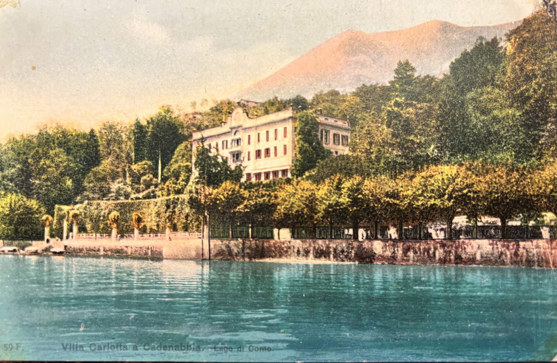 Brunner &amp; Co., Fassade der Villa Carlotta vom See aus (um 1910-1920)