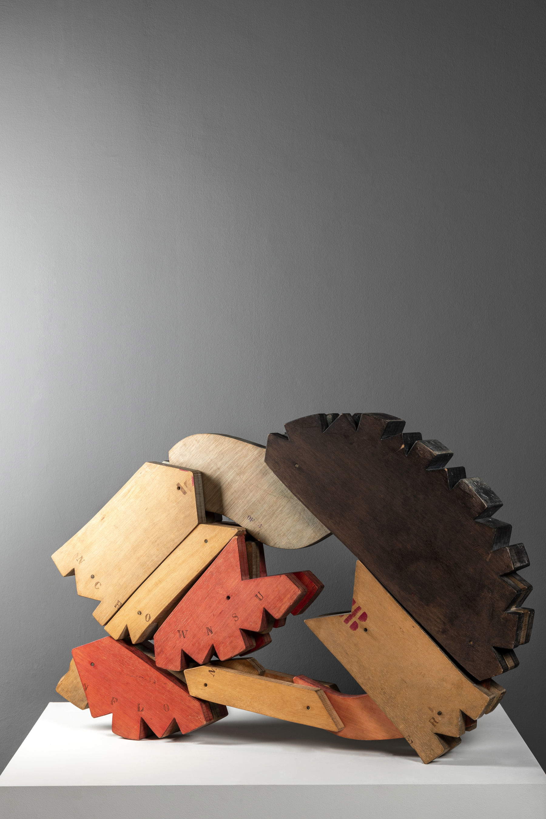 Bruno Chersicla, Baroko Ruota (1975; Municipality of Gradisca d'Isonzo, on loan to the Luigi Spazzapan Regional Gallery of Contemporary Art) Photo: Elia Falaschi