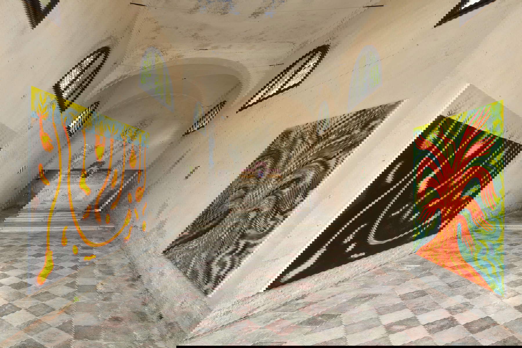 Allestimenti della mostra The Shape of the Self / La forma del S&eacute;