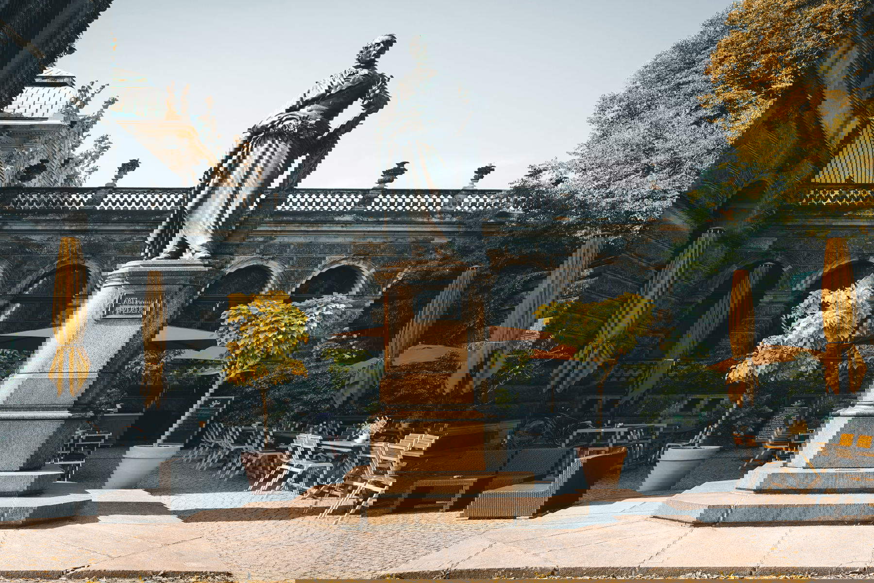 Carl Maria von Weber en el Theaterplatz de Dresde &copy; Michael R. Hennig