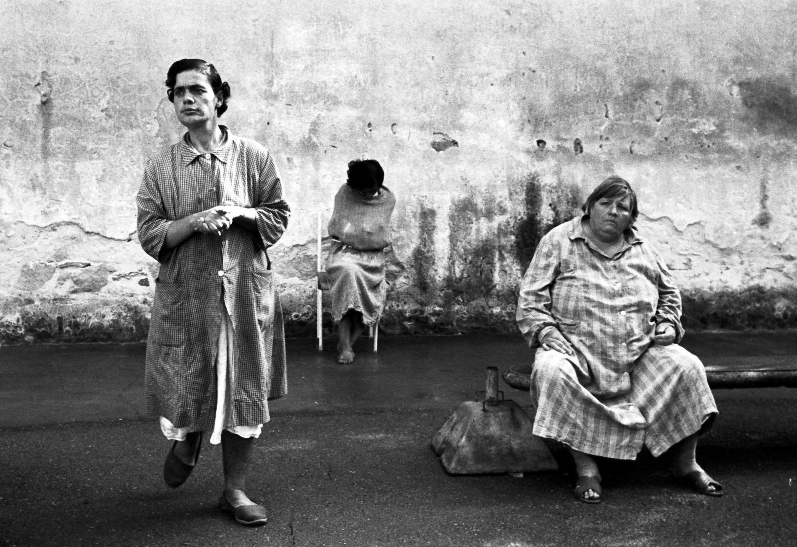 Carla Cerati, Florence Psychiatric Hospital (1968)
