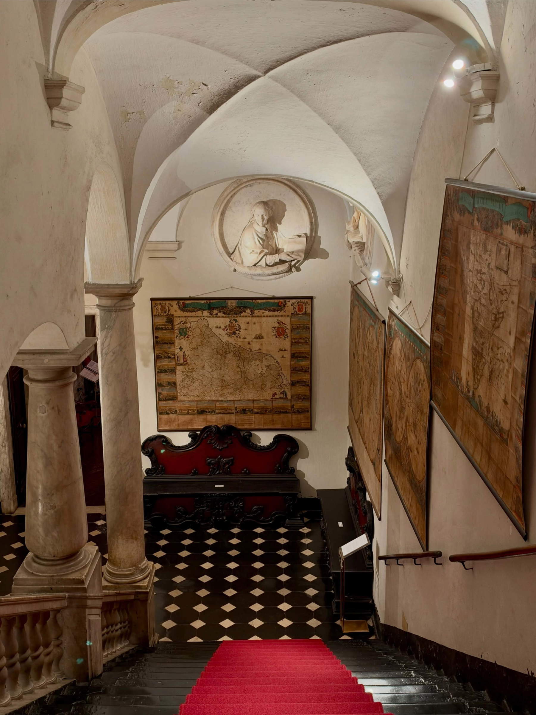 Le carte di Palazzo Spinola restaurate