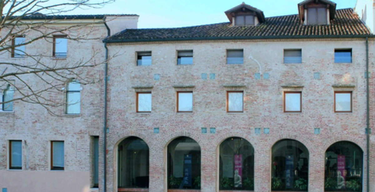 Die Stiftung Cassamarca eröffnet die Casa dei Carraresi mit einem neuen ständigen Ausstellungsraum wieder