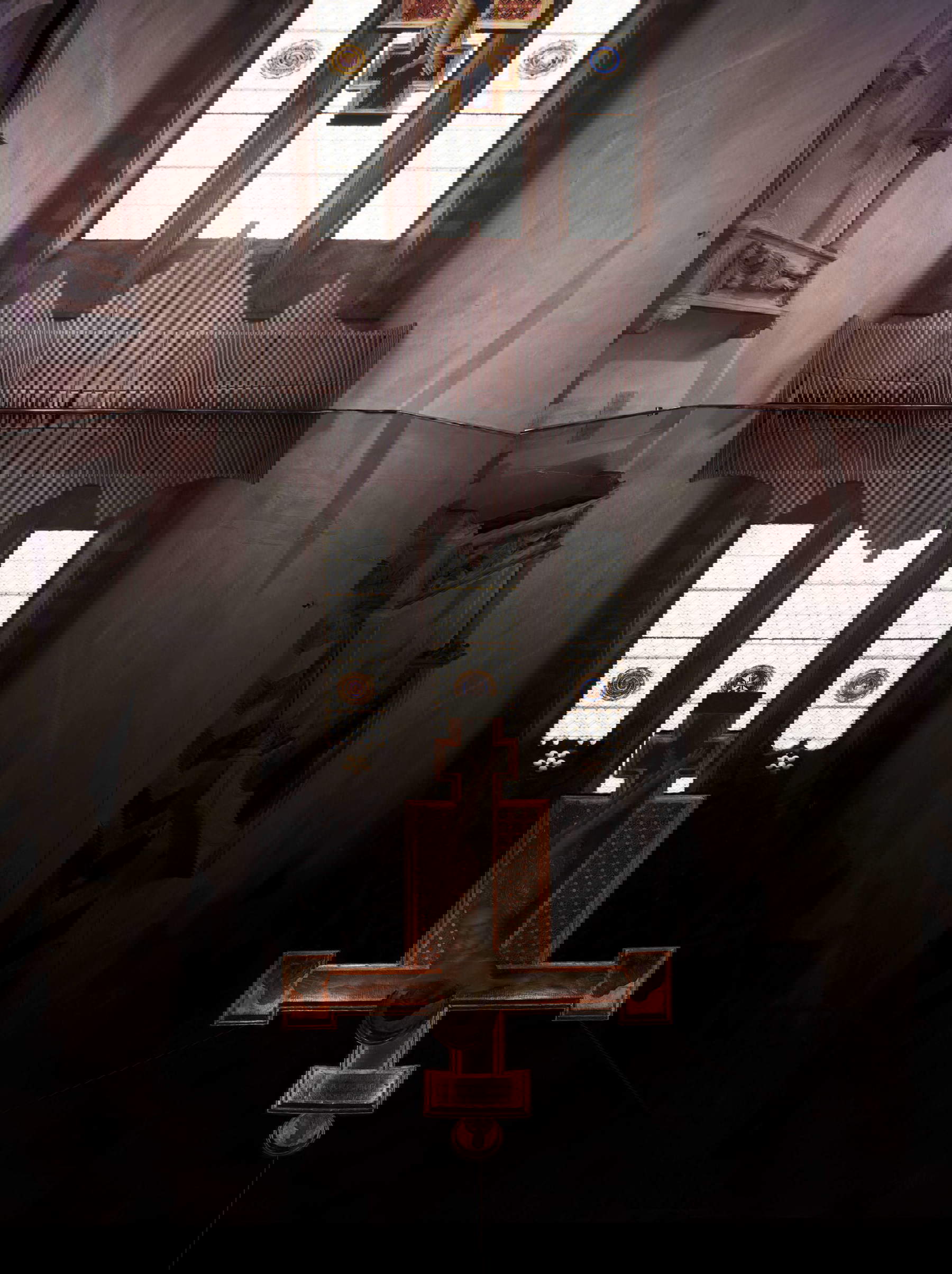 Per Barclay, Cimabue 1, Church of San Domenico, Arezzo (2014; color print on Dibond aluminum, 200 x 150 cm). Courtesy of Giorgio Persano Gallery