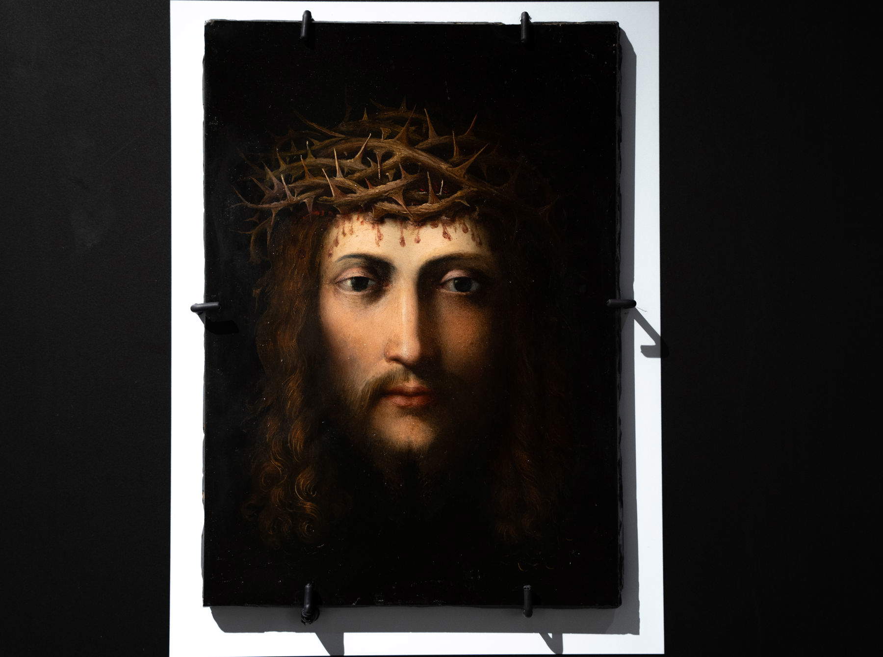 Circle of Giovanni Antonio Bazzi, known as Sodoma, Holy Face (1535–1545; oil on slate, 36 x 26 cm; Milan, Fondazione Giulini Giannotti)