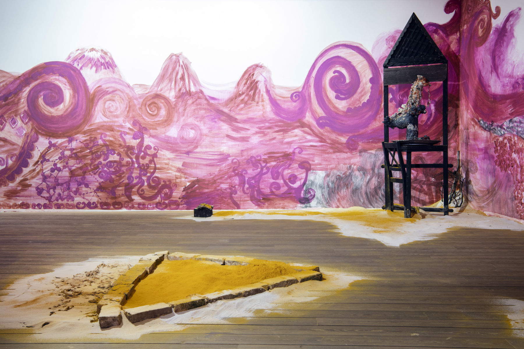 Chathuri Nissansala, Arbeiter auf dem Rücken liegend, Don't sail into the slave island, Krankenschwester mit einem Säugling, (2026) Courtesy of the artist. Foto: Ivo Corr&agrave;