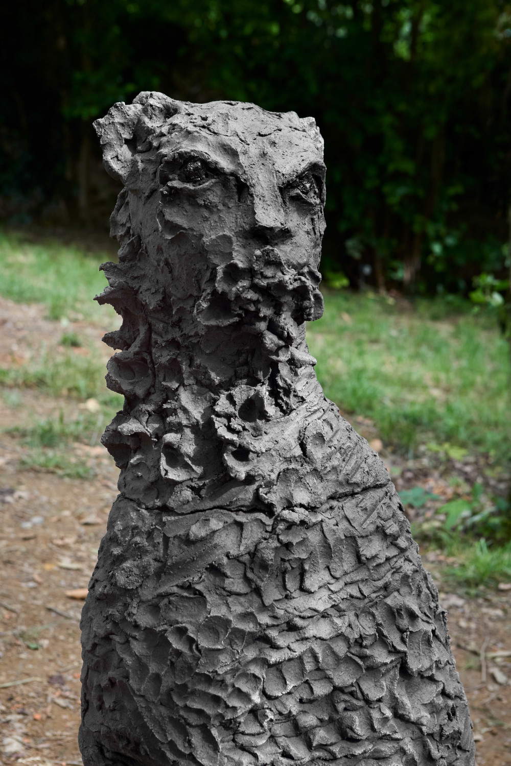 Chiara Camoni, La Forza (2025; Ausstellungsansicht). Foto: Camilla Maria Santini