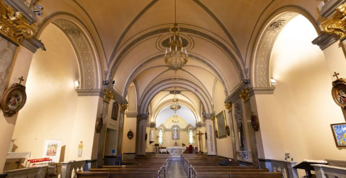 St Devote : histoire, foi et tradition au cœur de Munich